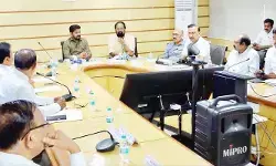 తుంగభద్ర జలాలపై కేంద్రం జోక్యం చేసుకోవాలి.. సీఎం రేవంత్ రెడ్డి కీలక వ్యాఖ్యలు తుంగభద్ర జలాలపై కేంద్రం జోక్యం చేసుకోవాలి.. సీఎం రేవంత్ రెడ్డి కీలక వ్యాఖ్యలు