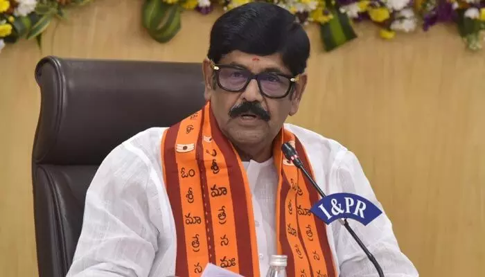సాయిబాబా భక్తుల మనోభావాలను గౌరవిస్తాం.. వివాదంపై మంత్రి ఆనం క్లారిటీ సాయిబాబా భక్తుల మనోభావాలను గౌరవిస్తాం.. వివాదంపై మంత్రి ఆనం క్లారిటీ