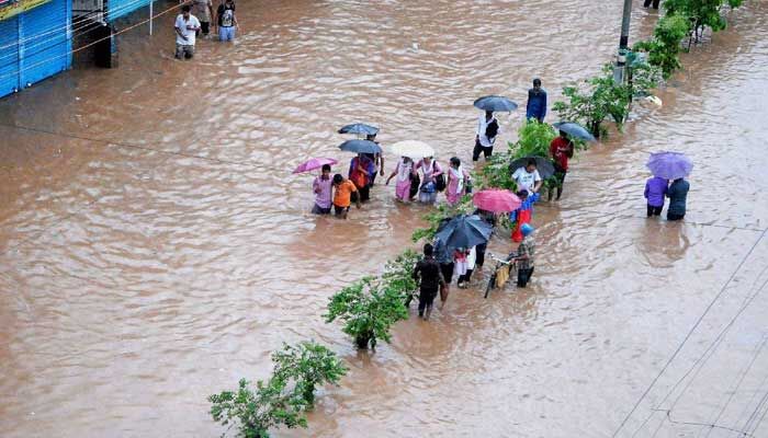 అరుణాచల్‌ ప్రదేశ్‌లో జలప్రళయం.. కొట్టుకుపోయిన ఇళ్లు, వంతెనలు.. అసోంకు ముప్పు! (వీడియో)