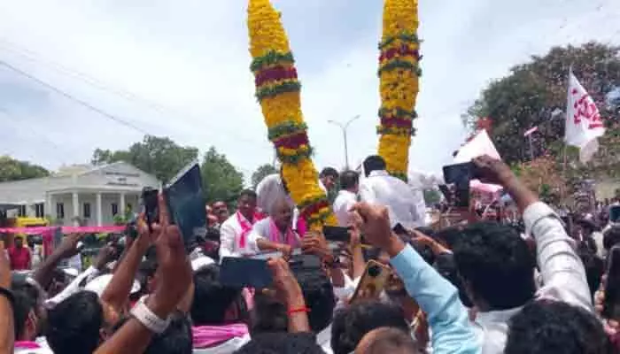 రేవంత్ రెడ్డి రెగ్యులర్ సీఎం కాదు.. రెన్యూవల్ సీఎం రేవంత్ రెడ్డి రెగ్యులర్ సీఎం కాదు.. రెన్యూవల్ సీఎం