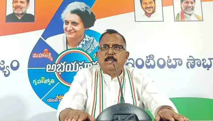 కేసీఆర్ నియంతలా రాష్ట్రాన్ని పాలించారు: ఎంపీ మల్లు రవి ధ్వజం కేసీఆర్ నియంతలా రాష్ట్రాన్ని పాలించారు: ఎంపీ మల్లు రవి ధ్వజం