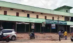 సొసైటీ కాంప్లెక్స్‌కు తాళాలు