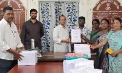 అర్హులైన ప్రతి ఒక్కరినీ ఓటర్‌గా నమోదు చేయాలి: మక్తల్ తహసీల్దార్ సతీష్ కుమార్