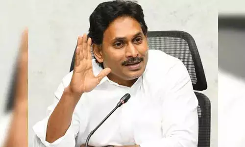 కూటమి పాలనలో పొదుపు సంఘాల ఆర్థిక సంక్షోభం: వైఎస్ జగన్
