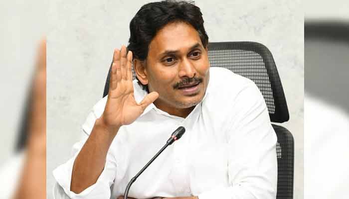 కూటమి పాలనలో పొదుపు సంఘాల ఆర్థిక సంక్షోభం: వైఎస్ జగన్