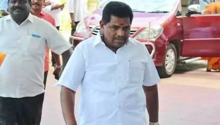 సీఎం విజయ్, త్రిషపై ఎమ్మెల్యే అనుచిత వ్యాఖ్యలు.. ఎమ్మెల్యేపై కేసు నమోదు సీఎం విజయ్, త్రిషపై ఎమ్మెల్యే అనుచిత వ్యాఖ్యలు.. ఎమ్మెల్యేపై కేసు నమోదు