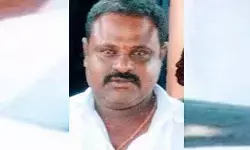 రోడ్డు ప్రమాదంలో ఒకరు మృతి, ముగ్గురికి తీవ్ర గాయాలు