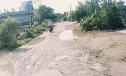 మంత్రిగారూ.. మాటలవరకేనా..? చేతలు ఎప్పుడు..?
