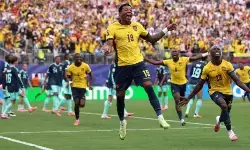 FIFA World cup : ఫిఫా ప్రపంచకప్‌లో పెను సంచలనం.. నాలుగుసార్లు చాంపియన్ జర్మనీకి ఈక్వెడార్ షాక్