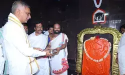 ఆంజనేయుడి అనుగ్రహంతో కరవు కాటకాలు తొలగాలి