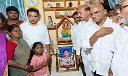 యాదిరెడ్డి కుటుంబానికి బీఆర్ఎస్ అండ..