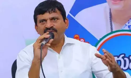 రైతులకు బేడీలు వేసిన చరిత్ర మీది.. బీఆర్ఎస్‍పై మంత్రి పొంగులేటి