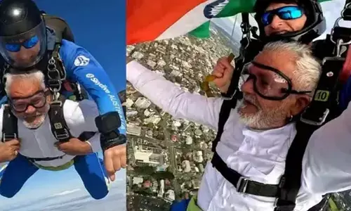 ‘భయమా.. నాకా?’ ఆస్ట్రేలియాలో భారతీయ తాత సాహసం: 18 వేల అడుగుల ఎత్తు నుంచి స్కైడైవింగ్! (వీడియో)