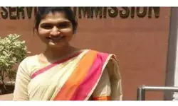 దంతేవాడలో ఐఏఎస్ నమ్రత ఇన్‌స్పెక్షన్
