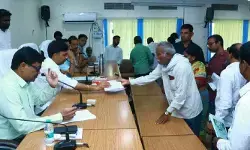 భూ సేకరణకు అత్యంత ప్రాధాన్యత ఇవ్వాలి : కలెక్టర్