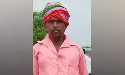 పొలంలో పిడుగుపాటుకు రైతు మృతి