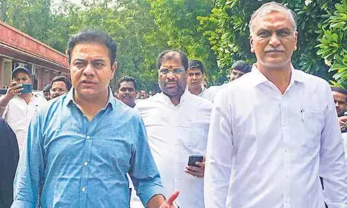 కేటీఆర్ కు తీవ్ర అనారోగ్యం...రంగంలోకి ట్ర‌బుల్ షూట‌ర్‌