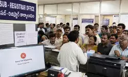 రాష్ట్ర వ్యాప్తంగా నిలిచిపోయిన రిజిస్ట్రేషన్ సేవలు