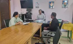 సర్ ఫారాల పంపిణీని వేగవంతం చేయాలి: అదనపు కలెక్టర్