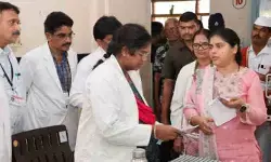 ప్రభుత్వ ఆయుర్వేద వైద్యశాలను తనిఖీ చేసిన జిల్లా కలెక్టర్ డా. సత్య శారద