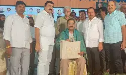 హెచ్ఎండీఏ అర్బన్ ఫారెస్ట్రీ  అసిస్టెంట్ డైరెక్టర్ చక్రపాణికి ఏపీలో స‌న్మానం