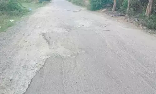 డబుల్ రోడ్డు కోసం ప్రజల నిరీక్షణ