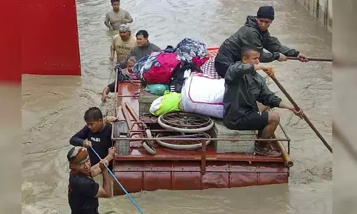 ఈశాన్య రాష్ట్రాల్లో కుంభవృష్టి.. భారీ వరదలు, విరిగి పడుతున్న కొండచరియలు