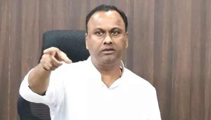 సీఎం రేవంత్ రెడ్డి సభకు మునుగోడు ఎమ్మెల్యే రాజగోపాల్ రెడ్డి డుమ్మా