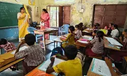 మధ్యాహ్న భోజన మెనూ తప్పనిసరిగా అమలు జరగాలి