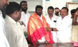 మండల కాంగ్రెస్ పార్టీ అధ్యక్షుడిగా రంగు మురళి గౌడ్*\ మండల కాంగ్రెస్ పార్టీ అధ్యక్షుడిగా రంగు మురళి గౌడ్*\