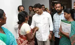 న్యాయ సహాయం అందిస్తాం.. అండగా ఉంటాం: మాజీ సీఎం జగన్