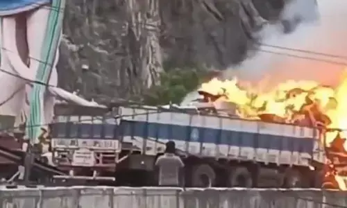 అన్నా కాపాడండి.. నాకు పిల్లలున్నారు