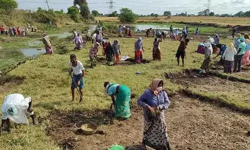 చరిత్ర పుటల్లోకి ఉపాధి హామీ పథకం.. దేశవ్యాప్తంగా అమల్లోకి వచ్చిన జీ రామ్ జీ చట్టం