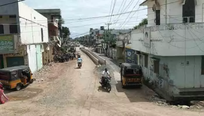 అభివృద్ధి ప్రదాత ఆశలకు అంతరాయం..? అభివృద్ధి ప్రదాత ఆశలకు అంతరాయం..?