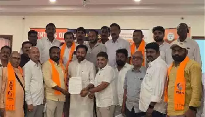 బొగ్గు బ్లాకుల కేటాయింపుతోనే సింగరేణికి భవిష్యత్తు బొగ్గు బ్లాకుల కేటాయింపుతోనే సింగరేణికి భవిష్యత్తు
