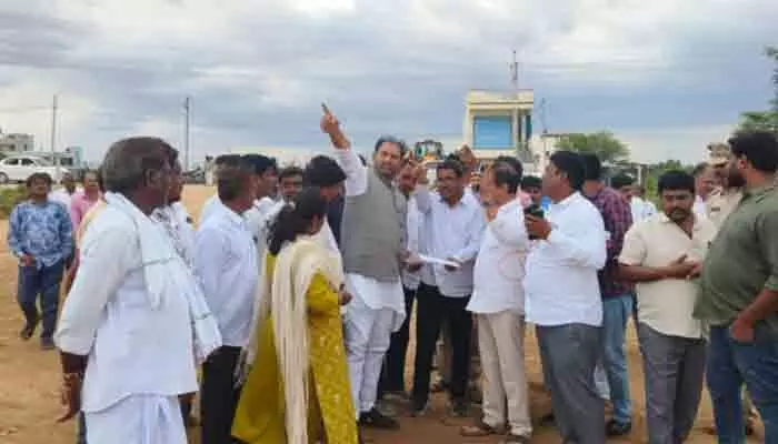 సీఎం రేవంత్ రెడ్డి పర్యటనను విజయవంతం చేయాలి సీఎం రేవంత్ రెడ్డి పర్యటనను విజయవంతం చేయాలి