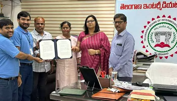ఇంటర్ బోర్డు కీలక నిర్ణయం.. రెండు అవగాహన ఒప్పందాలు ఇంటర్ బోర్డు కీలక నిర్ణయం.. రెండు అవగాహన ఒప్పందాలు