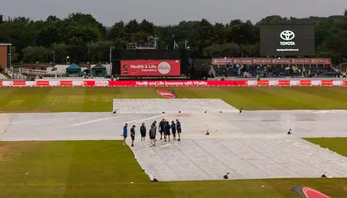 IND VS ENG: భారీ వర్షం..తొలి టీ20 మ్యాచ్ రద్దు IND VS ENG: భారీ వర్షం..తొలి టీ20 మ్యాచ్ రద్దు
