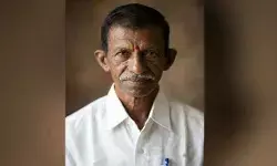 ట్రాక్టర్ ఢీకొని రిటైర్డ్ పోస్ట్ మాస్టర్ మృతి..