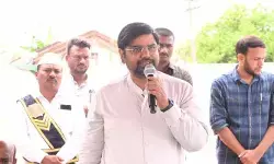 ప్రభుత్వ నిబంధనల ప్రకారం భూ సర్వే : కలెక్టర్ కుమార్ దీపక్ ప్రభుత్వ నిబంధనల ప్రకారం భూ సర్వే : కలెక్టర్ కుమార్ దీపక్
