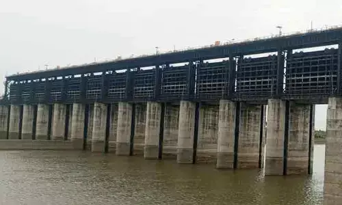 ఎస్సారెస్పీకి కొనసాగుతున్న ఇన్‌ఫ్లో