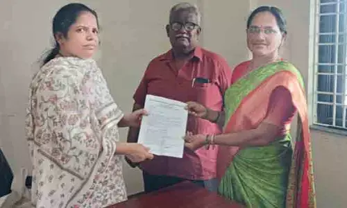 బీఎల్‌వో విధులతో అంగన్వాడీలపై భారం