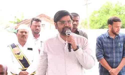 ప్రభుత్వ నిబంధనల ప్రకారం భూ సర్వే : కలెక్టర్ కుమార్ దీపక్