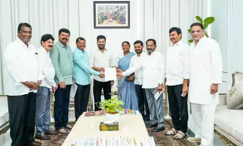 ఏజెన్సీ ప్రాంతాల అభివృద్ధిపై ముఖ్యమంత్రికి గిరిజన ఎమ్మెల్యేల వినతి