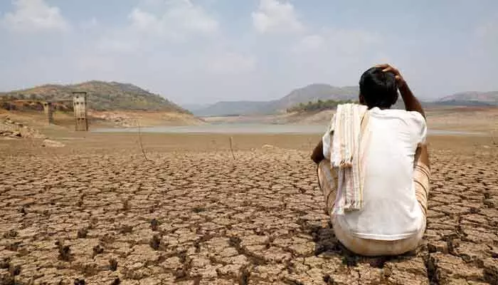 రైతాంగానికి ఆందోళన: జూన్ ముగిసినా బోసిపోయిన జలాశయాలు. రైతాంగానికి ఆందోళన: జూన్ ముగిసినా బోసిపోయిన జలాశయాలు.