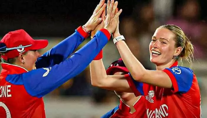 T20 World Cup 2026: ఫైనల్స్ కు దూసుకెళ్లిన ఇంగ్లాండ్ T20 World Cup 2026: ఫైనల్స్ కు దూసుకెళ్లిన ఇంగ్లాండ్