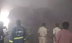 తాళ్లపల్లి పత్తి మిల్లులో అర్ధరాత్రి అగ్నిప్రమాదం తాళ్లపల్లి పత్తి మిల్లులో అర్ధరాత్రి అగ్నిప్రమాదం