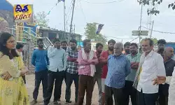 ‘దిశ’ కథనానికి స్పందన.. సరిహద్దు వివాదాస్పద గ్రామాలను సందర్శించిన ఆర్డీవో ‘దిశ’ కథనానికి స్పందన.. సరిహద్దు వివాదాస్పద గ్రామాలను సందర్శించిన ఆర్డీవో