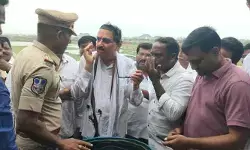 వరంగల్ భద్రకాళి ఆలయం వద్ద తీవ్ర ఉద్రిక్తత వరంగల్ భద్రకాళి ఆలయం వద్ద తీవ్ర ఉద్రిక్తత