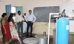 యూరియా బుకింగ్ యాప్ను రైతులు సద్వినియోగం చేసుకోవాలి: కలెక్టర్ అంకిత్ యూరియా బుకింగ్ యాప్ను రైతులు సద్వినియోగం చేసుకోవాలి: కలెక్టర్ అంకిత్